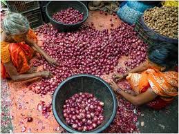 Price of Onion: हरियाणा से आई 'बरसाती प्याज' ने दिल्ली और एनसीआर में लोगों को राहत दी