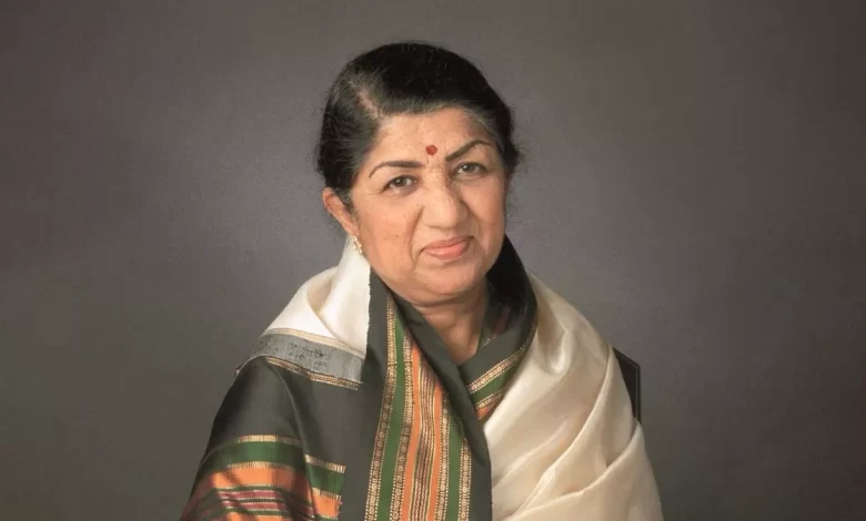 Lata Mangeshkar Death Anniversary: लता मंगेशकर ने 36 भाषाओं में आवाज देकर 11 साल की उम्र में स्वर कोकिला बनना शुरू किया था।