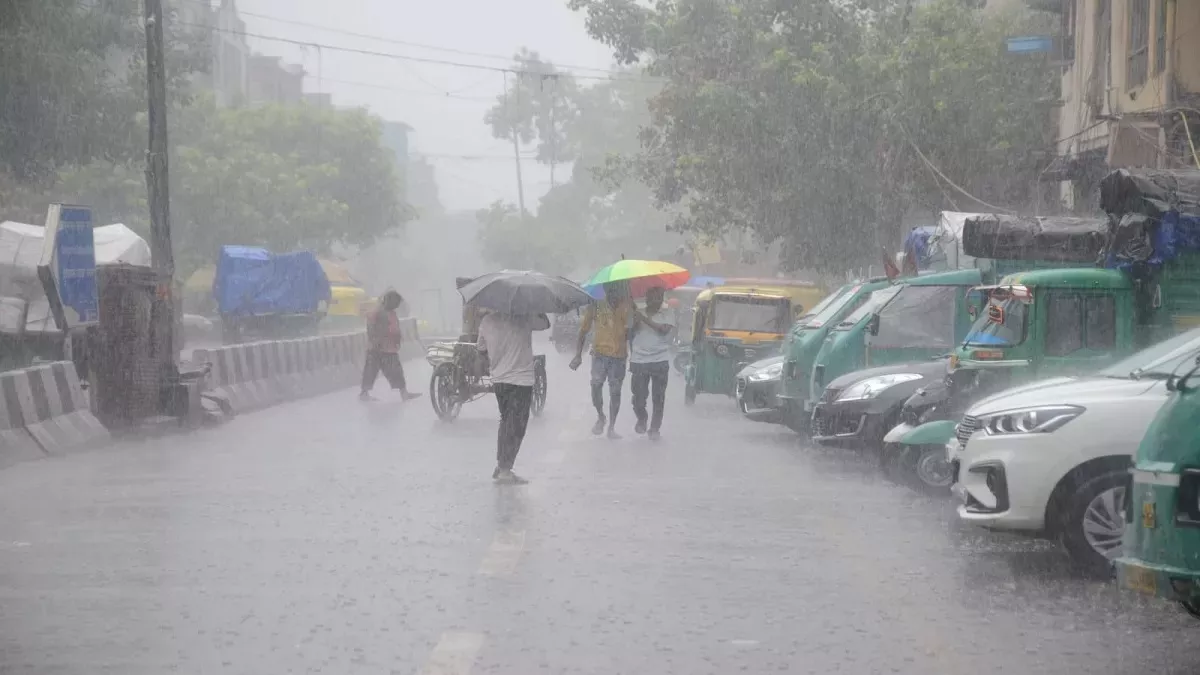 पंजाब में मौसम बिगड़ेगा, भारी बारिश की चेतावनी, कहीं जाना है तो सोच समझकर योजना बनाएं