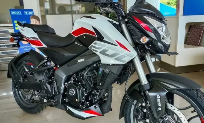 2024 में Bajaj Pulsar NS200, Pulsar NS160 और Pulsar NS125 एडवांंस फीचर्स के साथ लॉन्च; जानिए स्पेसिफिकेशन और कीमतें