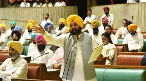 Punjab Budget Session 2 Day: जबरदस्त हंगामे के बाद सदन आधे घंटे के लिए स्थगित किया गया, सीएम मान ने विपक्ष से काफी नाराज दिखाया।