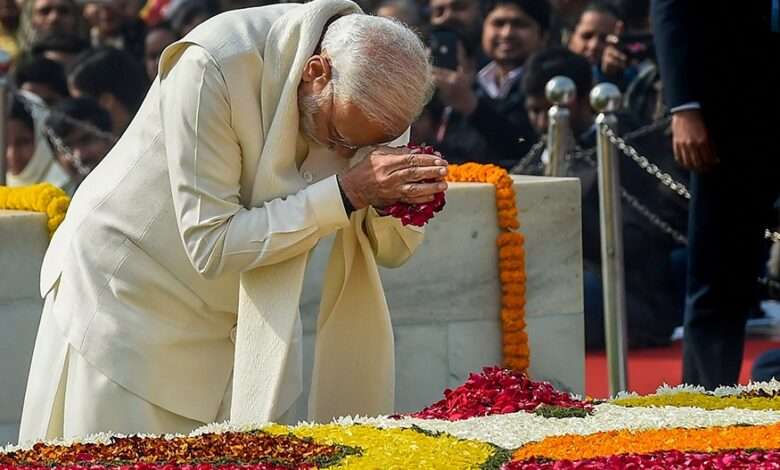 प्रधानमंत्री मोदी ने पूर्व प्रधानमंत्री राजीव गांधी को उनकी पुण्यतिथि पर श्रद्धांजलि दी।