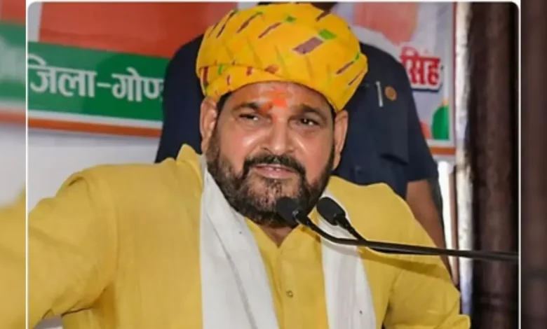 स्वाति मालीवाल मामले पर बृजभूषण शरण सिंह ने कहा कि जो जैसा बोता, वैसा सामने आता है...