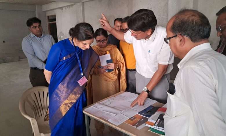 प्रबंध निदेशक ने आरएमएससी के निर्माणाधीन भवन का किया निरीक्षण