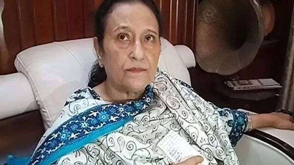 Azam Khan wife: जेल से बाहर आने पर आजम खान की पत्नी तंजीम फातिमा ने कहा, 'ये षड्यंत्र हैं, सभी लोग बराबर से शामिल हैं.'