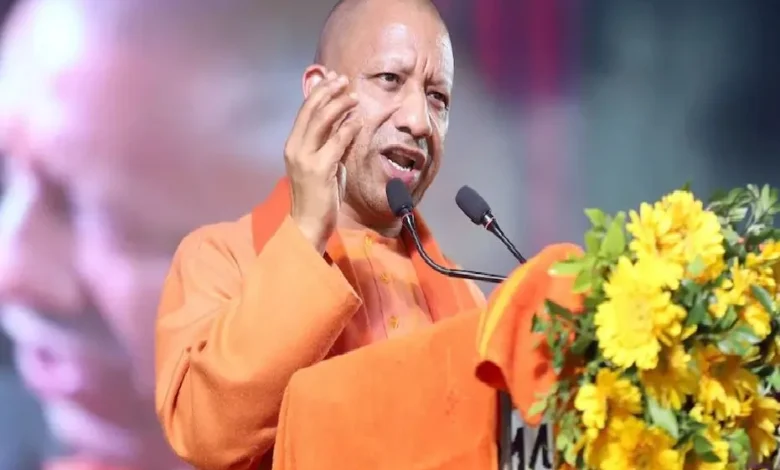 मुख्यमंत्री योगी ने कलकत्ता हाईकोर्ट के फैसले पर कहा, 'TMC के फैसले पर यह जोरदार तमाचा है.'