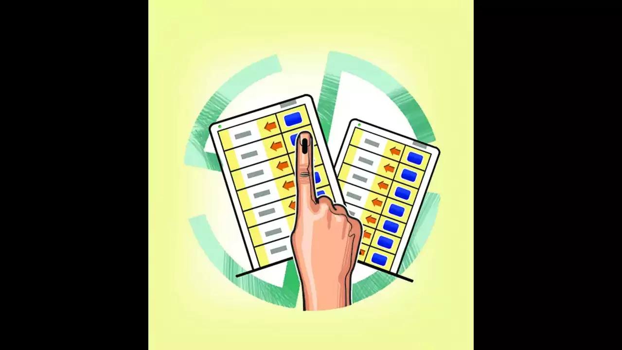 अमरवाड़ा विधानसभा क्षेत्र के लिये नामांकन के तीसरे दिन तीन नाम निर्देशन पत्र जमा हुए