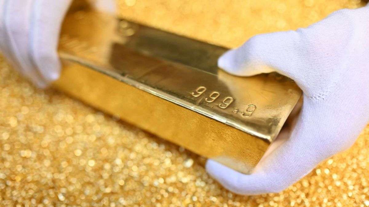 India Gold Reserve: भारत ने पिछले महीने 722 करोड़ रुपये का सोना खरीदकर तीसरे स्थान पर पहुंच गया