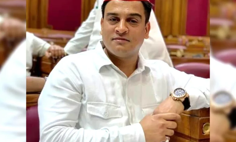 Kanpur news: बीजेपी की नजर सपा नेता इरफान सोलंकी की सीट पर, कई वरिष्ठ नेता टिकट की रेस में शामिल हैं