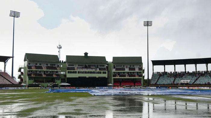 IND vs ENG Weather Update: भारत-इंग्लैंड सेमीफाइनल अगर बारिश के कारण रद्द हो गया तो..। जानें फिर किसे फाइनल टिकट मिलेगा