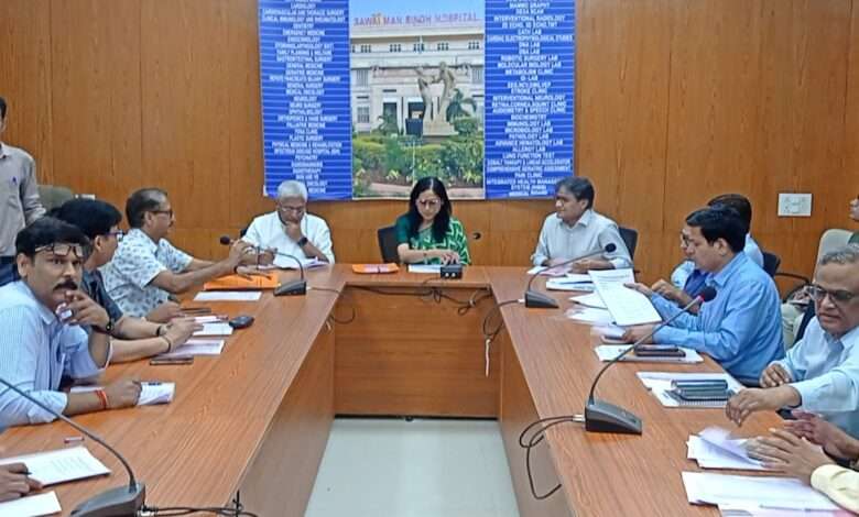 मुख्य सचिव श्रीमती शुभ्रा सिंह ने कहा, सवाई मानसिंह अस्पताल में RMMS की बैठक 