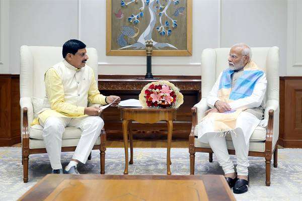 प्रधानमंत्री श्री नरेंद्र मोदी से मुख्यमंत्री डॉ. यादव ने केन-बेतवा परियोजना के भूमिपूजन के लिए किया अनुरोध