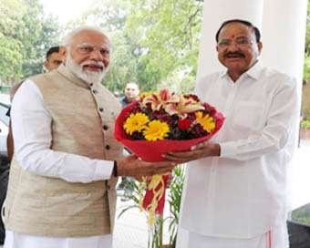 प्रधानमंत्री श्री नरेन्द्र मोदी ने पूर्व उपराष्ट्रपति एम वेंकैया नायडू से भेंट की