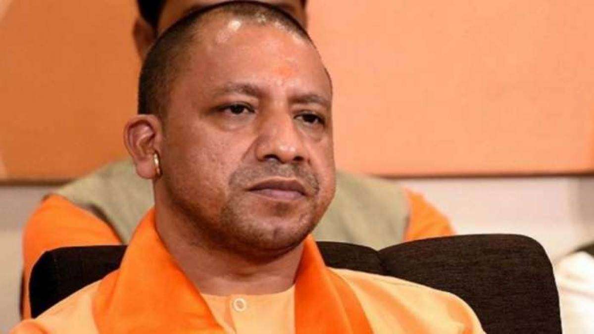 CM Yogi Adityanath को मिली धमकी, 'पांच दिन के अंदर बम से उड़ा दूंगा', सरकारी कर्मचारियों में हड़कंप