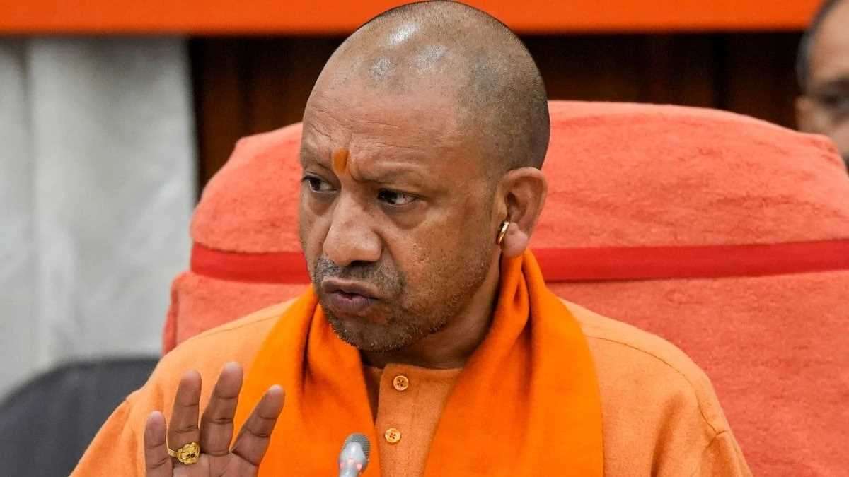 CM Yogi: हर परियोजना को एक विशिष्ट नोडल अधिकारी नियुक्त करें