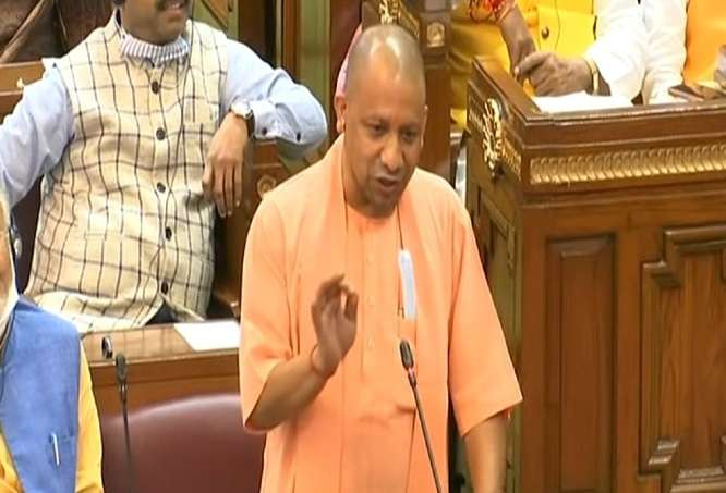 UP Monsoon Session: CM Yogi Aditynath ने जनप्रतिनिधियों से मानसून सत्र को सुचारू रूप से चलाने की अपील की