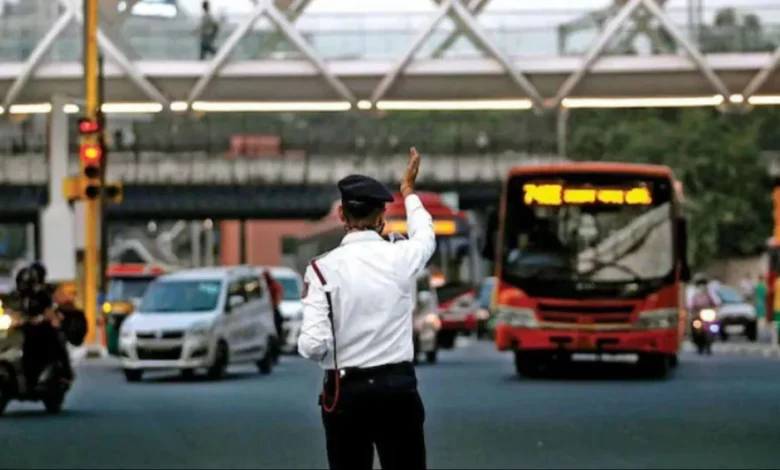 Delhi Traffic Police Advisory: मुहर्रम जुलूस दो दिन चलेगा, ट्रैफिक निर्देश जारी, इन रास्तों पर जानें से बचें