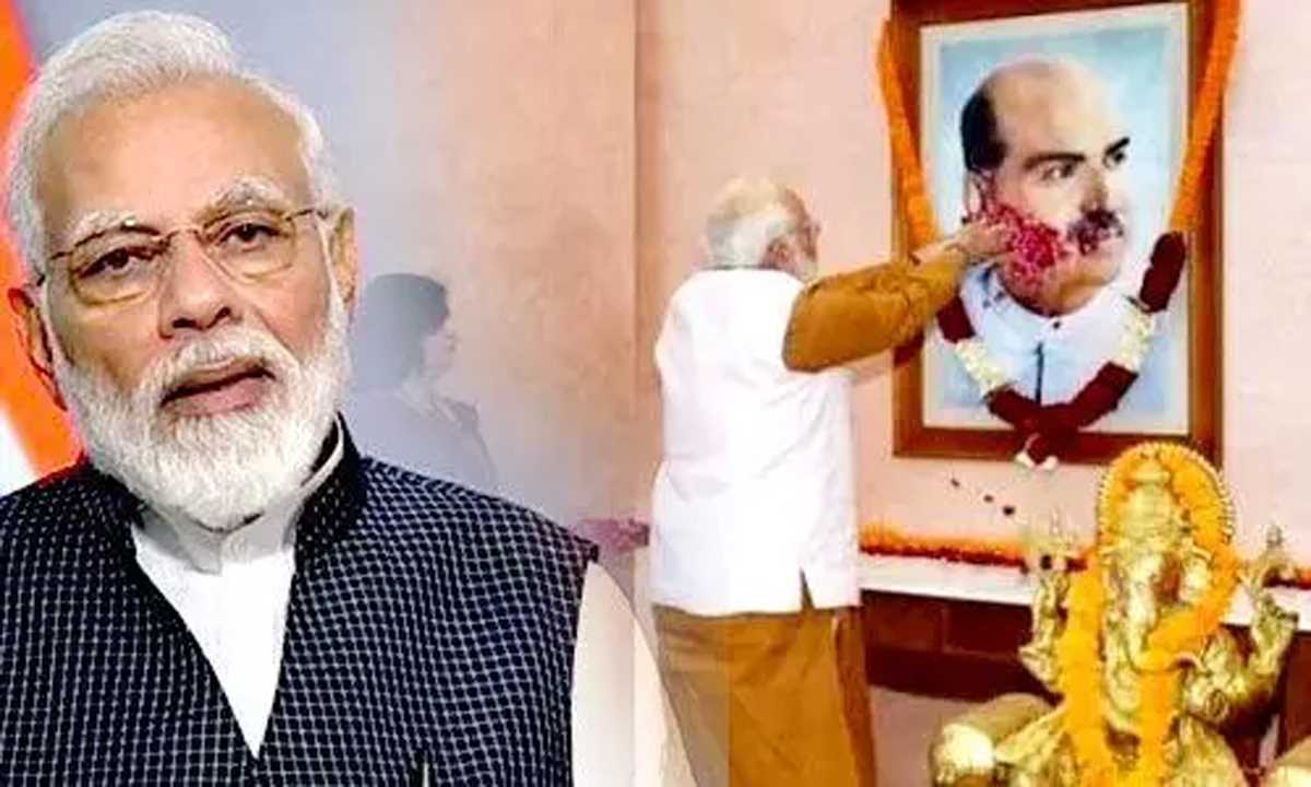 प्रधानमंत्री श्री नरेन्द्र मोदी ने डॉ. श्यामा प्रसाद मुखर्जी को उनकी जयंती पर श्रद्धांजलि अर्पित की