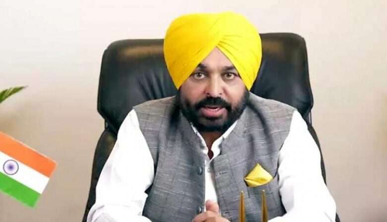 Punjab CM: बजट के खिलाफ भारतीय ब्लॉक के फैसले के बाद पंजाब के मुख्यमंत्री ने नीति आयोग की बैठक का बहिष्कार किया
