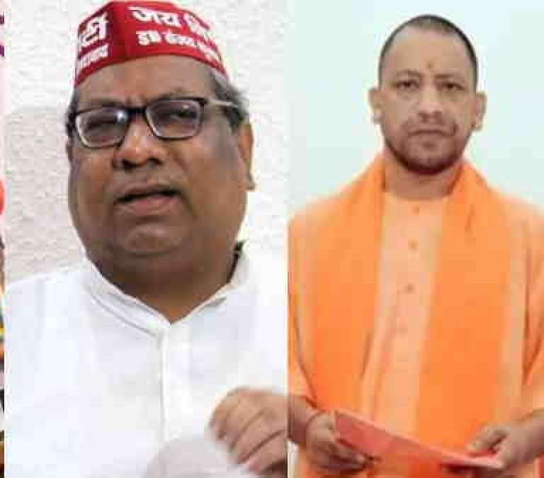 Sanjay Nishad Met CM Yogi Adityanath: यूपी में नहीं थम रही अफसरों की शिकायतें, संजय निषाद ने सीएम योगी से की एसपी की शिकायत