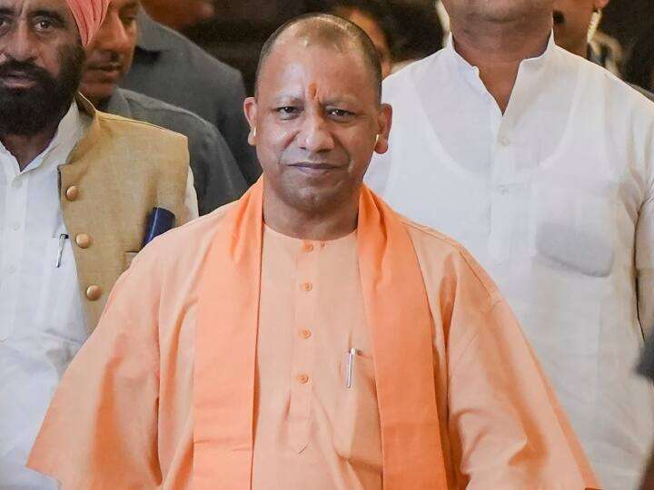 CM Yogi: राम मंदिर के बाद अयोध्या में रामलला पार्क बनेगा, जो रामायण काल की झलक देगा. इसमें खुला जिम और किड्स प्ले भी होंगे।