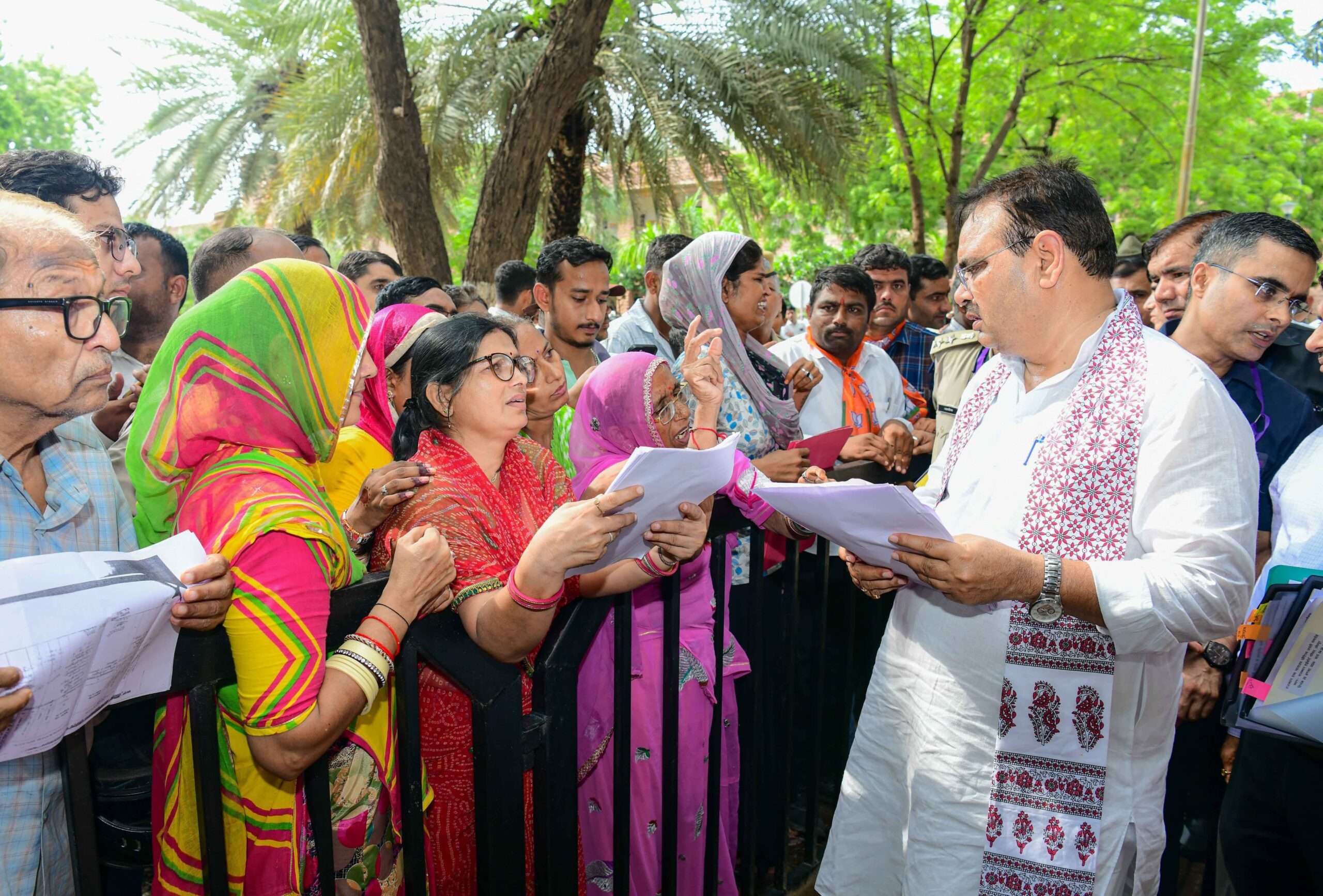 CM Bhajanlal Sharma ने जोधपुर में की जनसुनवाई, आमजन की समस्याओं के त्वरित निस्तारण के दिए निर्देश, हर वर्ग और हर क्षेत्र का समग्र विकास