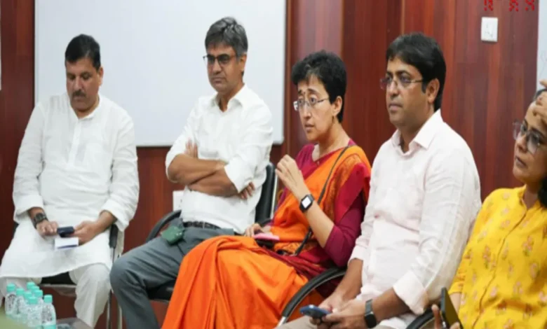 Delhi Assembly Elections: विधानसभा चुनाव की तैयारियों में आप ने मिशन "दिल्ली" शुरू किया; दो घंटे तक किन विषयों पर चर्चा की गई