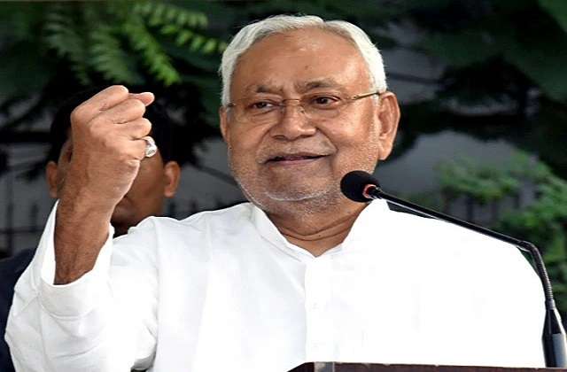 CM Nitish Kumar ने चेहल्लुम के अवसर पर हजरत इमाम हुसैन तथा मैदान-ए-कर्बला के तमाम शहीदों को श्रद्धांजलि अर्पित की