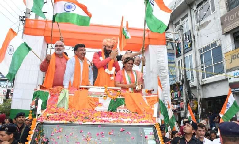 मुख्यमंत्री नायब सिंह सैनी ने की घरों पर तिरंगा फहराने और मां के नाम पेड़ लगाने की अपील