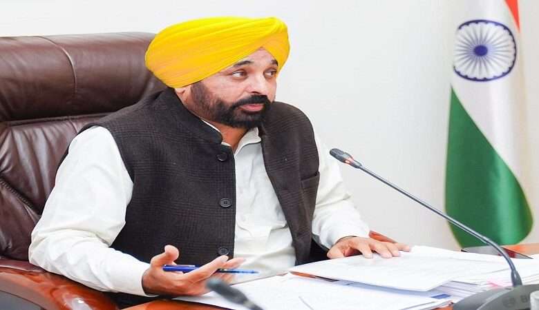 CM Mann जाना चाहते हैं पेरिस..। अभी तक मंजूरी नहीं मिली