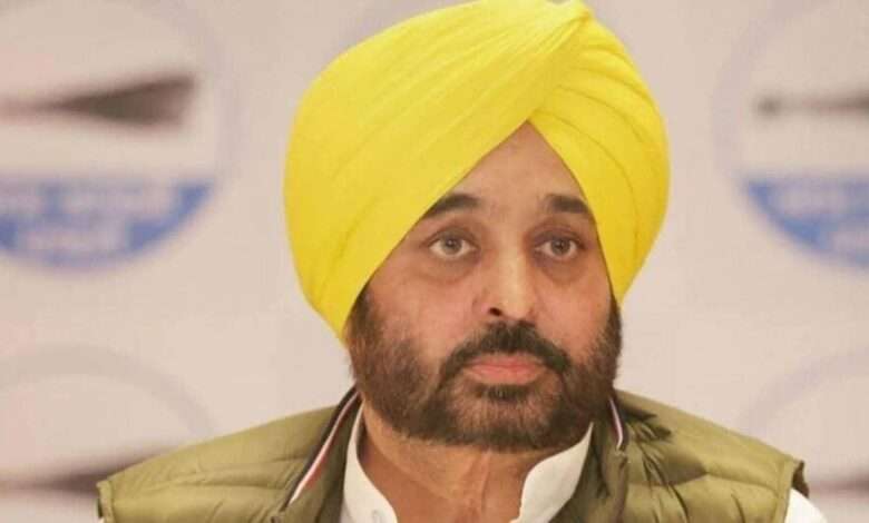 Punjab News: "शिअद पंथ के नाम पर वोट मांगती है, संसद में कभी पंजाब की बात नहीं की, CM मान का अकाली दल पर गुस्सा