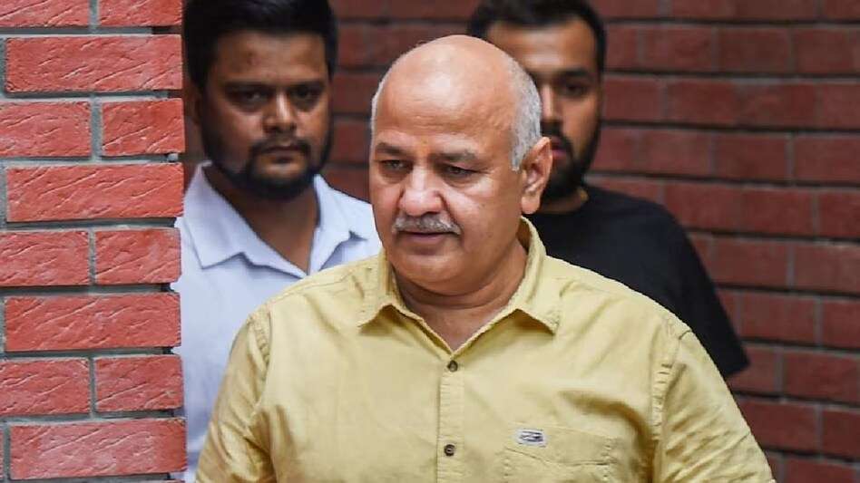 SC में Manish Sisodia ने कहा कि वह 17 महीने से बाहर है, जबकि CBI ने कहा कि आप शराब घोटाले में कंठ तक डूबे है