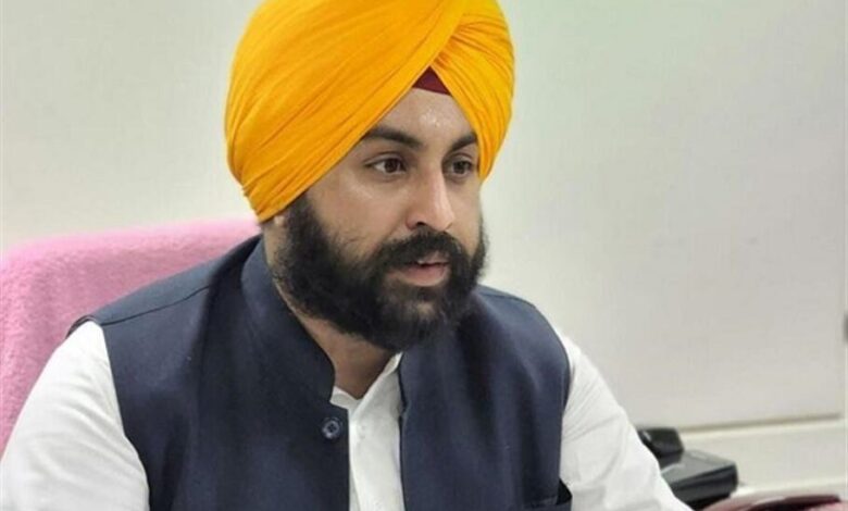 कैबिनेट मंत्री Harjot Singh Bains ने श्री आनंदपुर साहिब निर्वाचन क्षेत्र के गांवों के लिए डिजिटल सैटेलाइट मैपिंग पहल की अगुवाई की