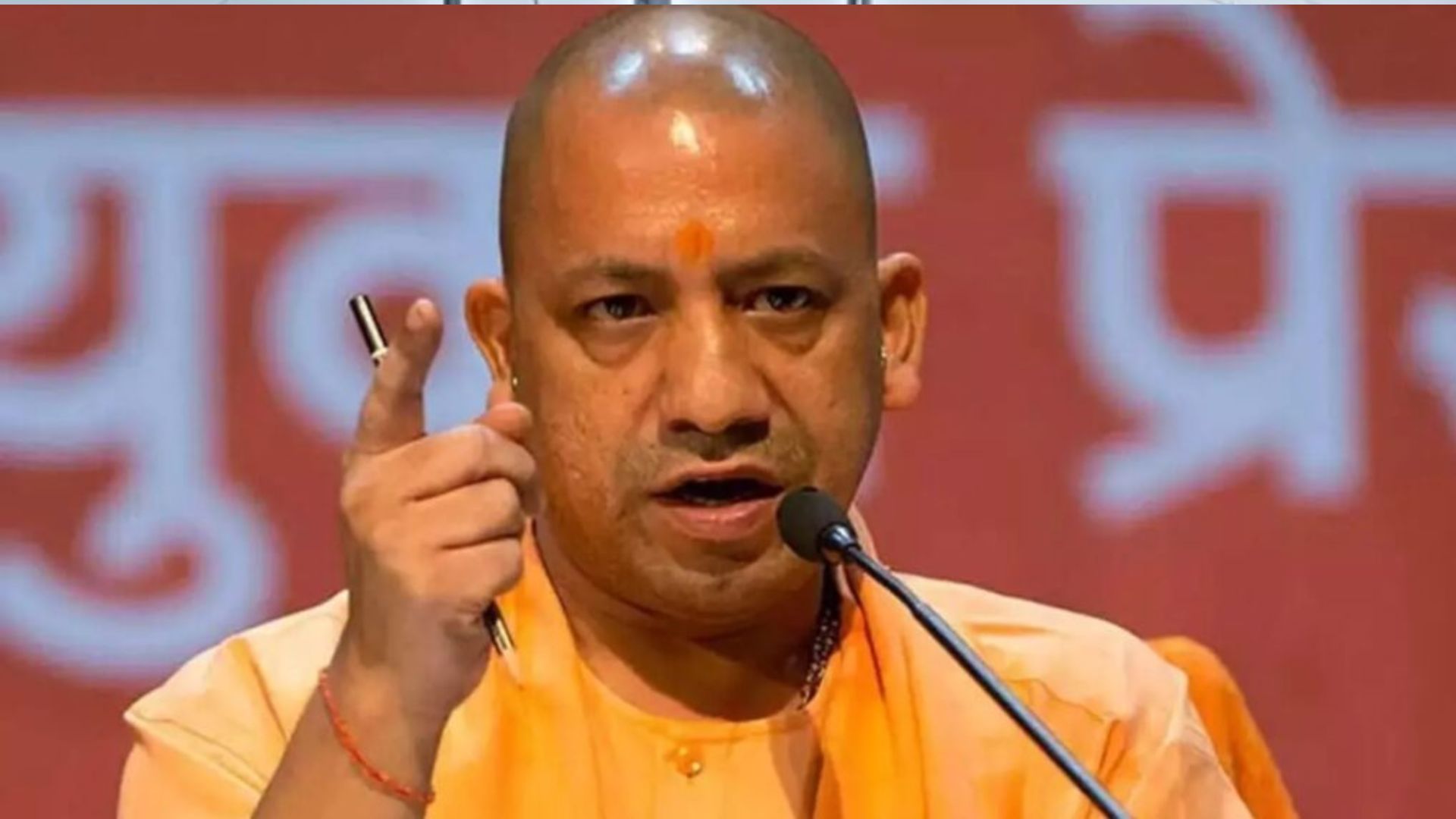 CM Yogi ने विभिन्न जनपदों में बाढ़ की स्थिति की समीक्षा की