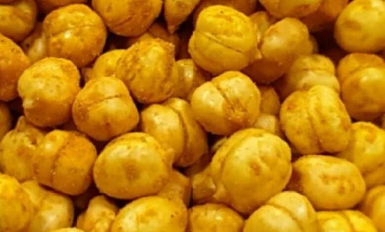 Roasted Turmeric Gram: हल्दी वाला भुना चना सेहत के लिए एक सुपरफूड है, इसे खाने से शरीर फौलादी बन जाएगा।