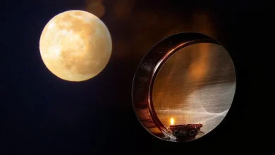 Karwa Chauth: इस साल कब न‍िकलेगा करवा चौथ का चांद? समय और व्रत कथा जानें