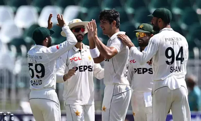 Pak vs Eng Test: चयनकर्ताओं ने दामाद शाहीन अफरीदी को पाकिस्तान टेस्ट टीम से बाहर कर दिया, उनके ससुर शाहिद ने कहा कि सलेक्टर्स ने उनके करियर को अच्छा किया..।