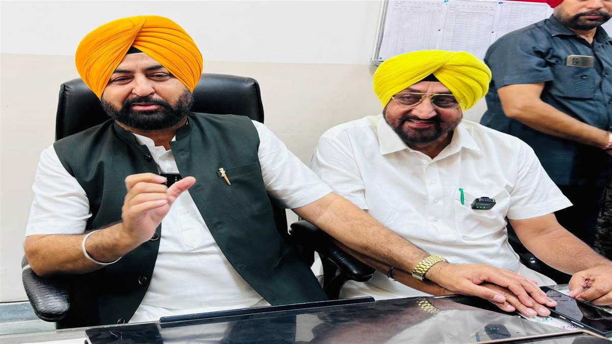 Hardeep Mundia: केंद्र किसानों को धोखा देकर धान खरीदने में बाधा डाल रहा है