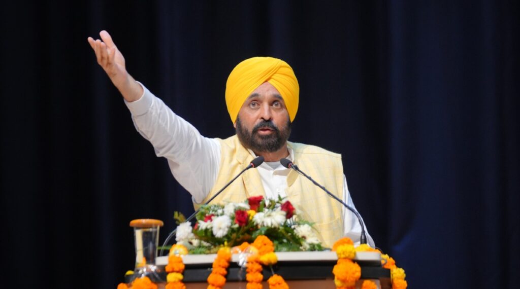 CM Bhagwant Mann का बठिंडावासियों को तोहफा, 41 करोड़ रुपये के दो बड़े प्रोजेक्टों का उद्घाटन किया