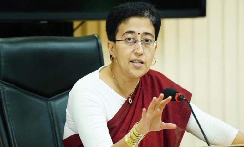 CM Atishi: आयुष्मान भारत कार्यक्रम को लागू करने के दौरान सरकार को कुछ चुनौतियों का सामना करना पड़ रहा है