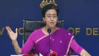 दिल्ली के CM Atishi ने इलेक्ट्रिक वाहनों को बढ़ावा देने की बड़ी घोषणा की है