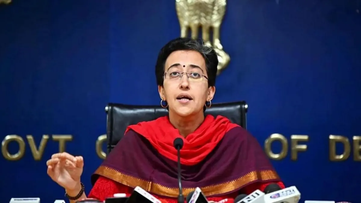 CM Atishi और मनीष सिसोदिया ने दिल्ली स्पोर्ट्स स्कूल का दौरा किया, जहां विद्यार्थियों ने अपना अनुभव साझा किया