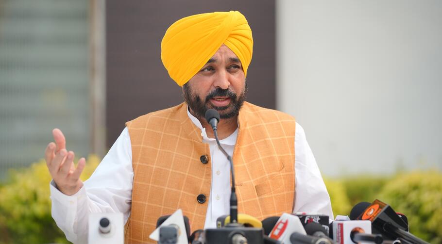 200वीं दयानंद जयंती पर CM Bhagwant Mann ने दयानंद जी ने क्रांति ज्योति जलाई