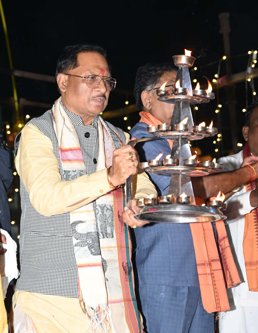 CM Vishnu Deo Sai: मां महानंदा चित्रोत्पला गंगा महानदी महाआरती महोत्सव-2024 में हुए शामिल