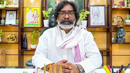 झारखंड के CM Hemant Soren के चुनाव प्रस्तावक मंडल मुर्मू भाजपा में शामिल