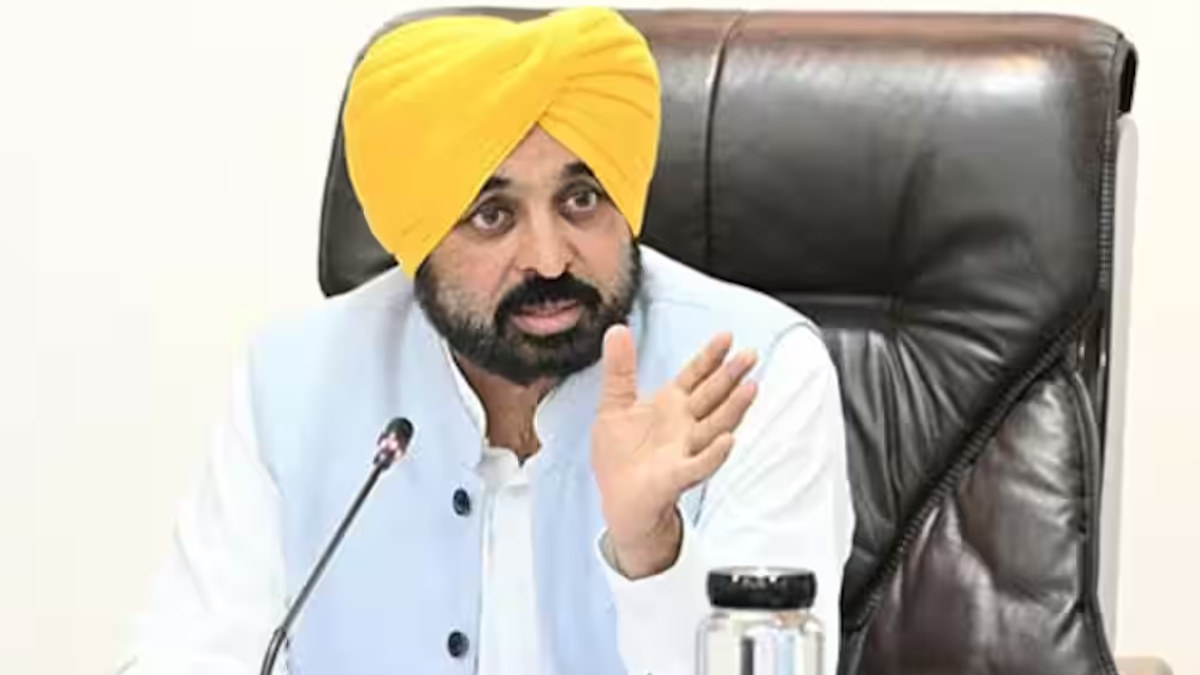 CM Bhagwant Mann: पंजाब मैनेजमेंट एंड ट्रांसफर म्युनिस्पिल प्रापर्टीज एक्ट से राज्य का राजस्व बढ़ेगा