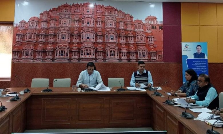 जिला कलक्टर Dr. Jitendra Kumar Soni ने अधिकारियों को दिये सख्त निर्देश