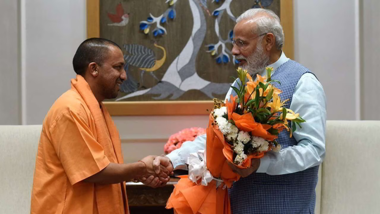 CM Yogi Adityanath ने उपचुनाव से पहले पीएम मोदी और नड्डा से मुलाकात की