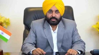 CM Bhagwant Mann ने कहा कि केंद्रीय सरकार अपनी "हठ छोड़कर MSP पर किसानों से बात करें"।