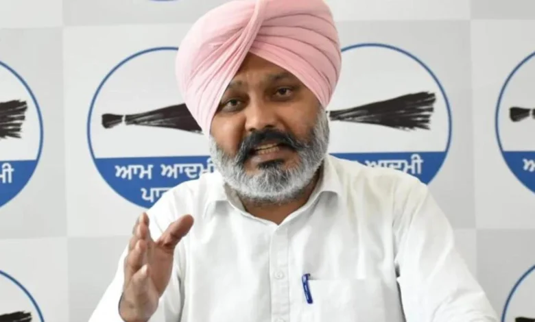 Mann Government ने कर्मचारियों को बड़ी राहत दी, नए साल से पहले महत्वपूर्ण निर्देश जारी किए